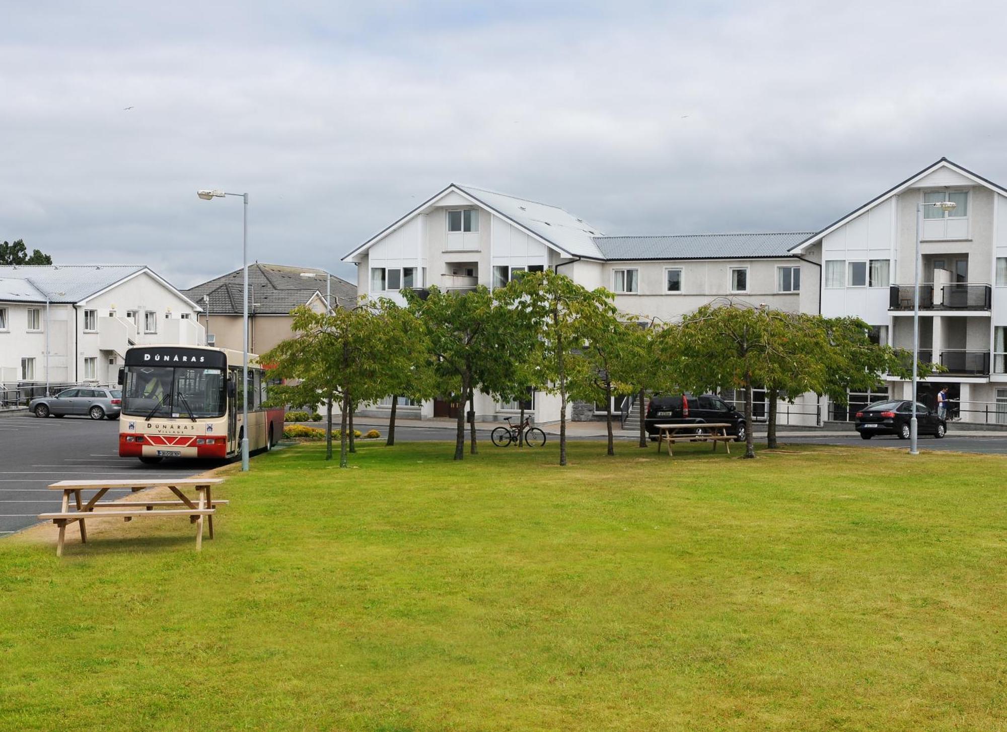 Dunaras Holiday Village 골웨이 외부 사진