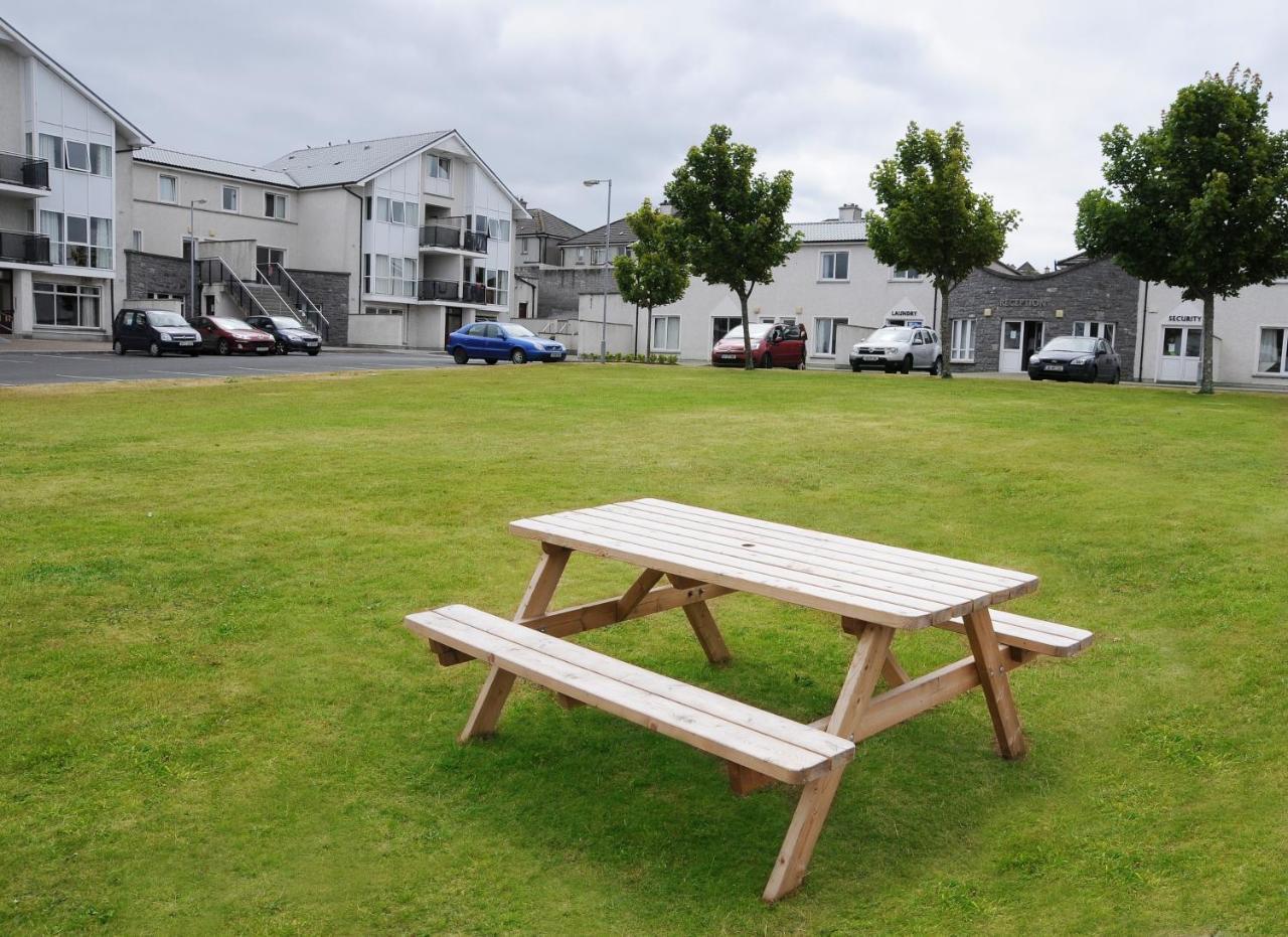 Dunaras Holiday Village 골웨이 외부 사진